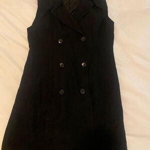 H&M Black Double-Breasted Sleeveless Dress